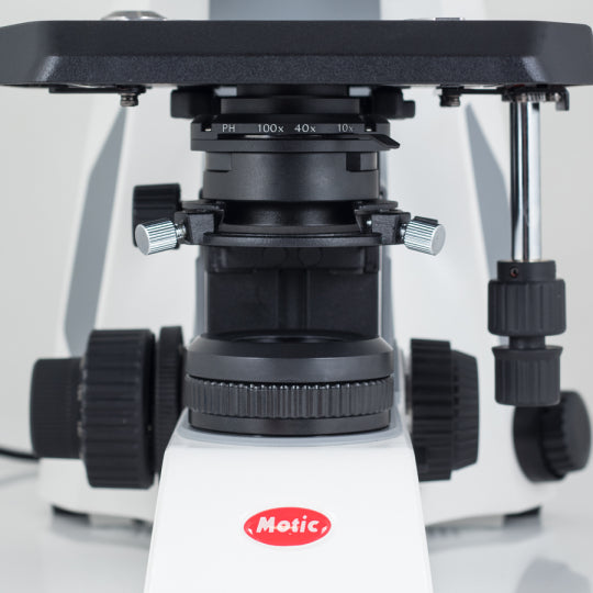 MICROSCOPIO BINOCULAR MOTIC PANTHERA C2 - OBJETIVOS PLAN CCIS® UC CORREGIDO INFINITO (1000X) – ABSA Soluciones Perú